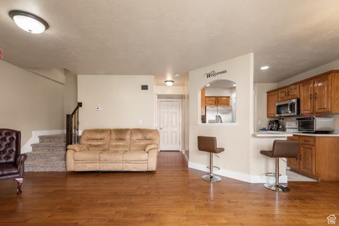 Tiny photo for 802 BROOKSIDE CT, Payson, UT 84651 (MLS # 2109994)