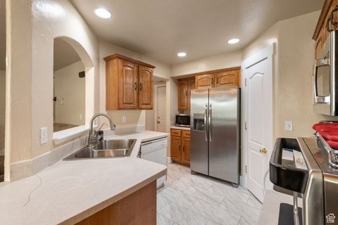 Tiny photo for 802 BROOKSIDE CT, Payson, UT 84651 (MLS # 2109994)
