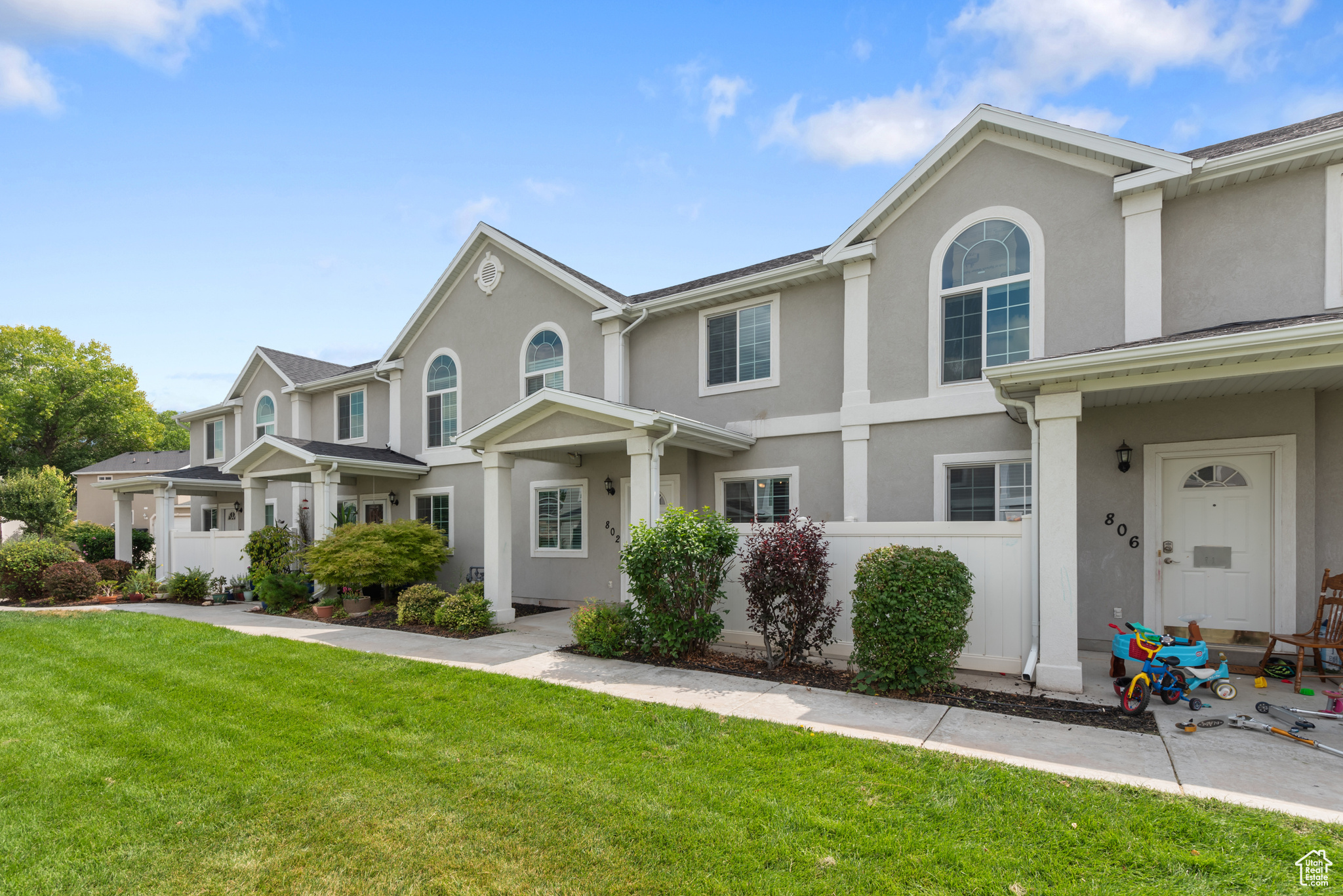 BROOKSIDE - Residential