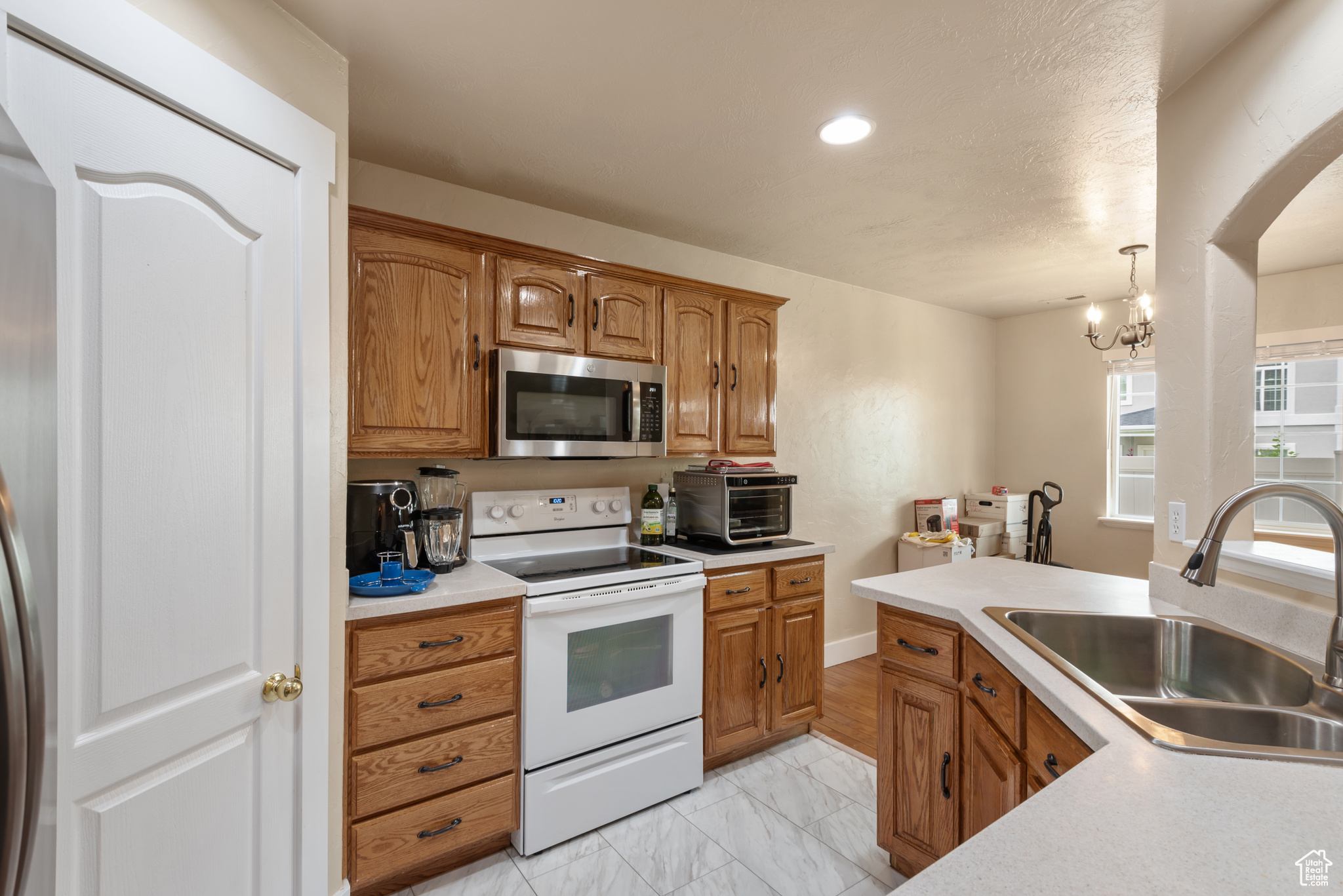 BROOKSIDE - Residential