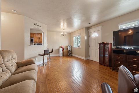 Tiny photo for 802 BROOKSIDE CT, Payson, UT 84651 (MLS # 2109994)