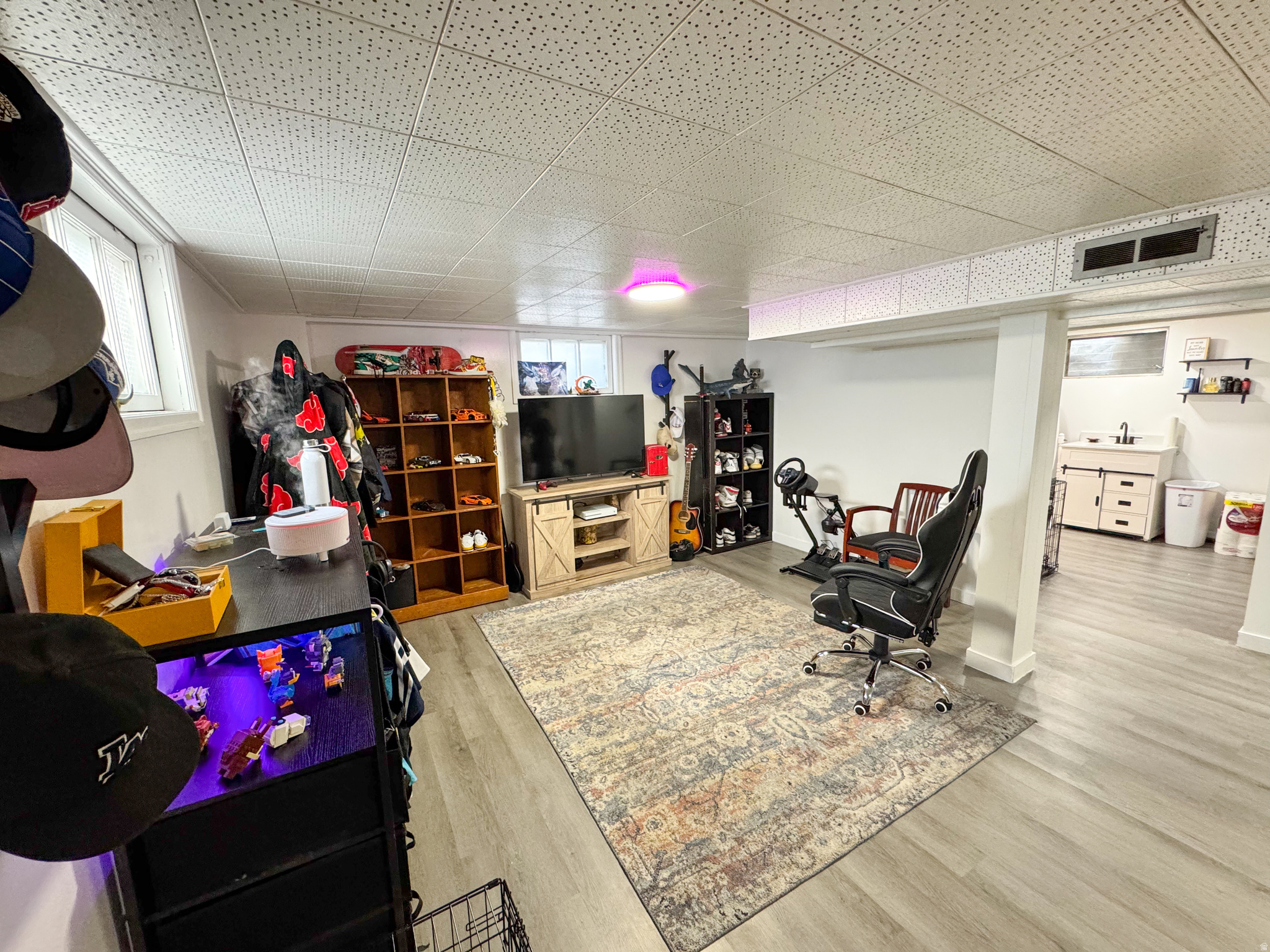 LAKE VIEW - Residential