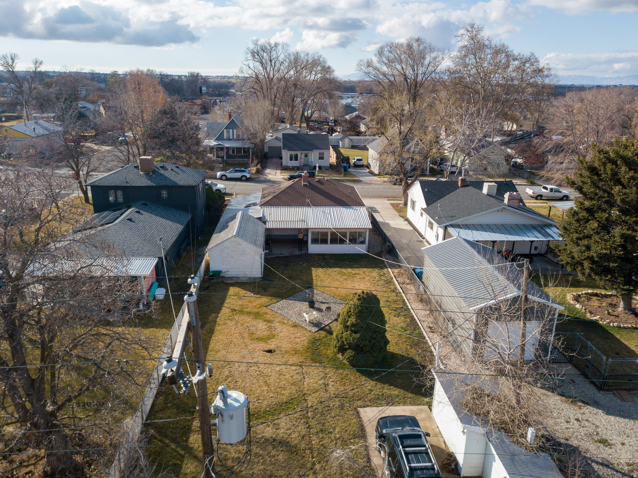 LAKE VIEW - Residential