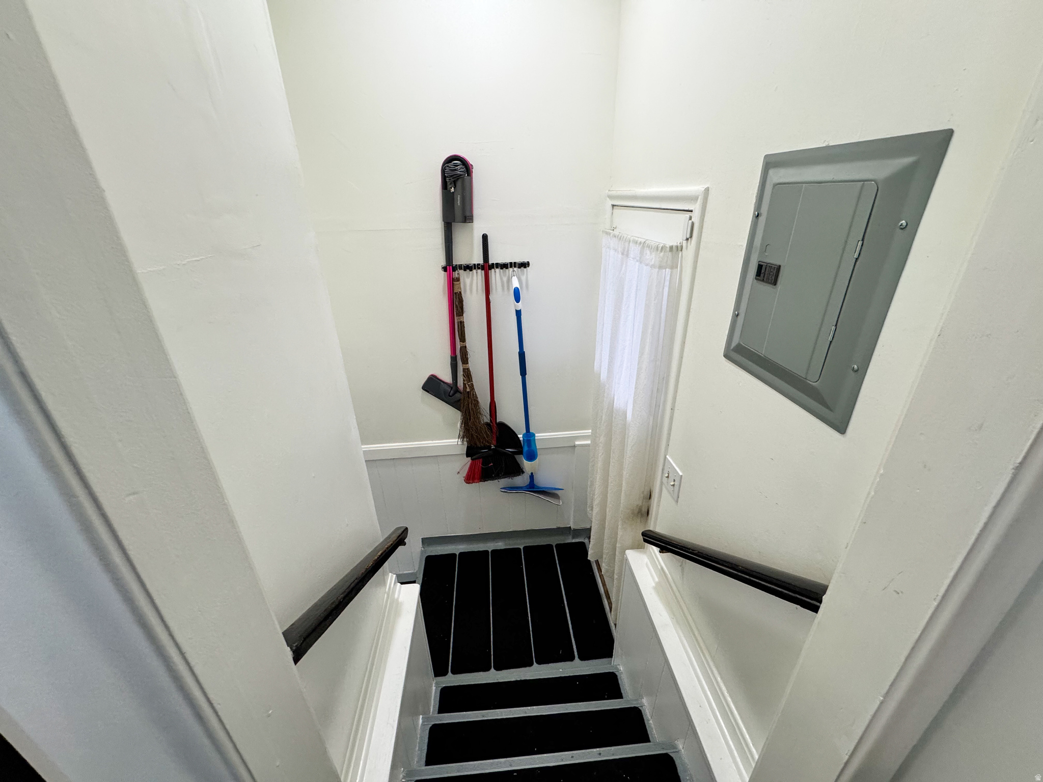 LAKE VIEW - Residential