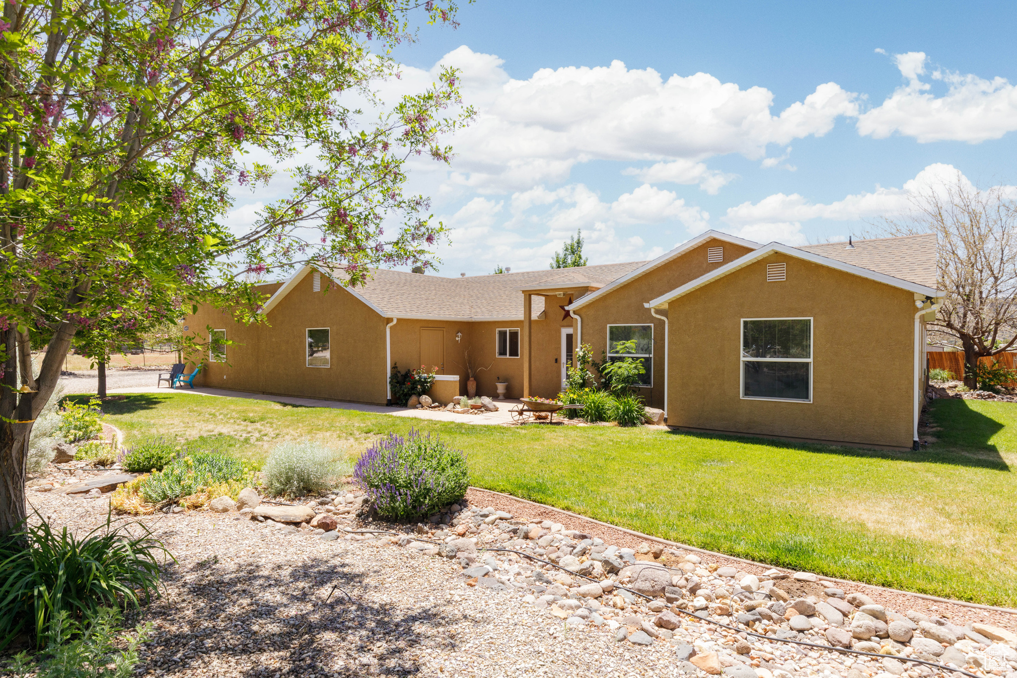 1453 N Rome Way, Apple Valley, Utah image 5