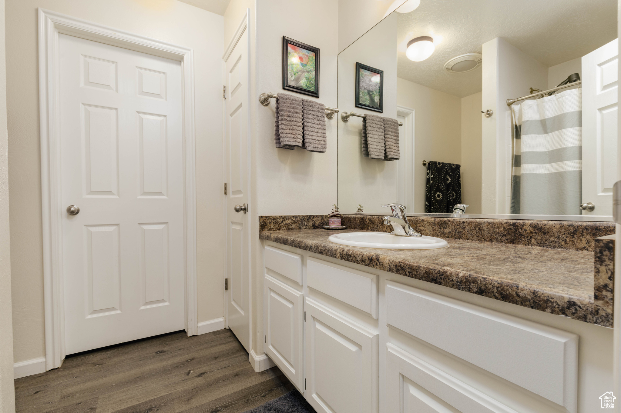 1453 N Rome Way, Apple Valley, Utah image 28