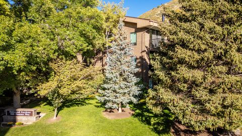Tiny photo for 939 S DONNER WAY E #305, Salt Lake City, UT 84108 (MLS # 2116694)