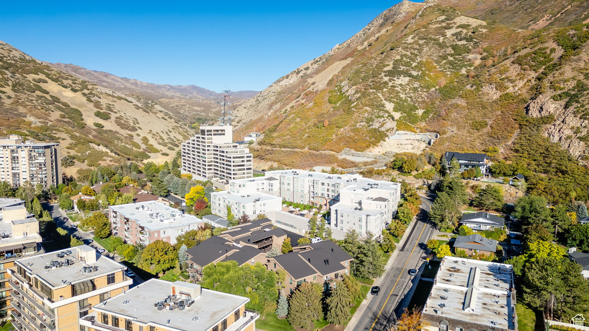 OAKWOOD GARDENS - Residential