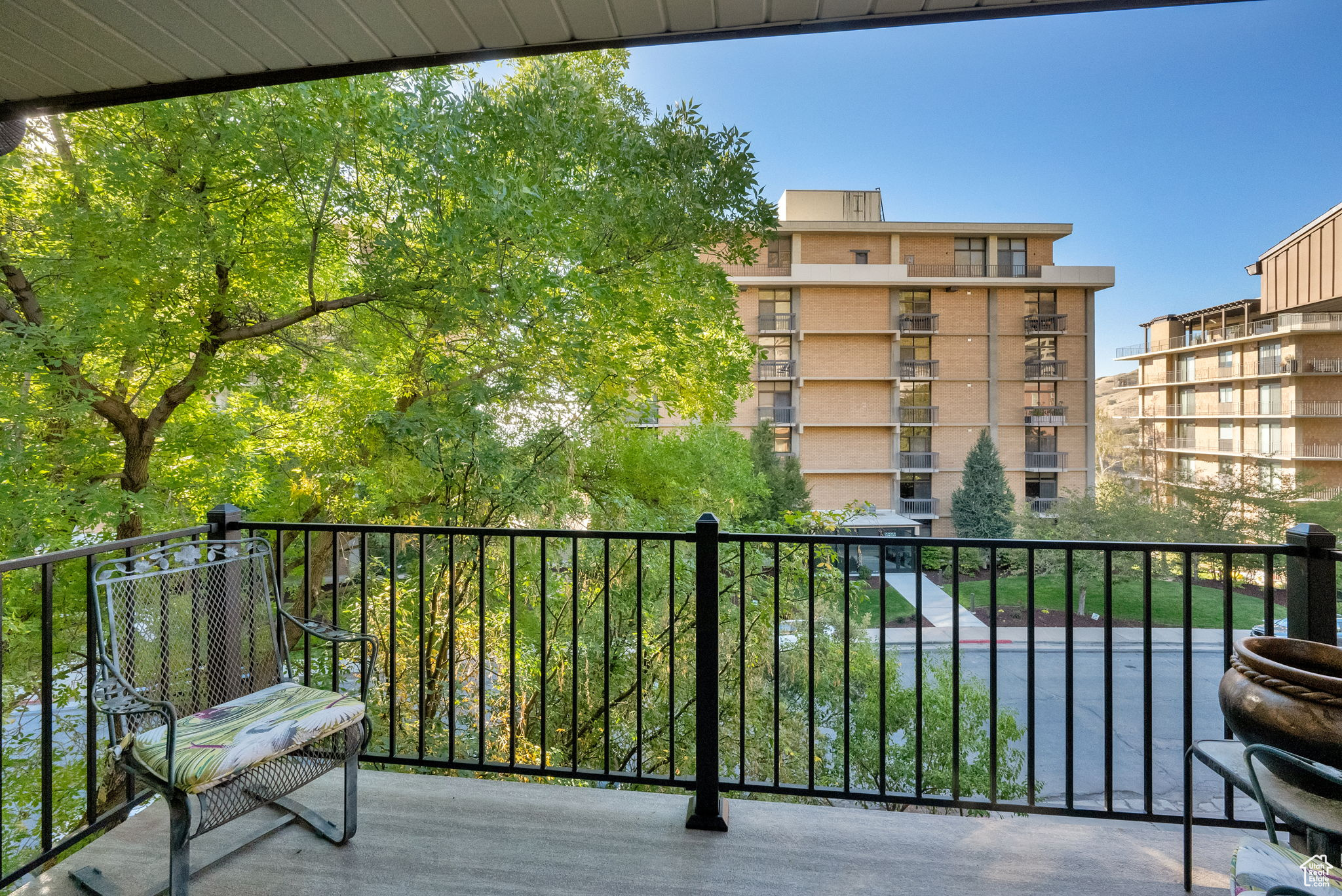 OAKWOOD GARDENS - Residential
