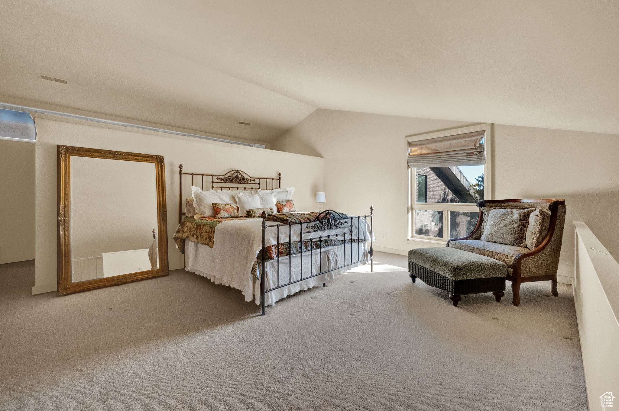 OAKWOOD GARDENS - Residential