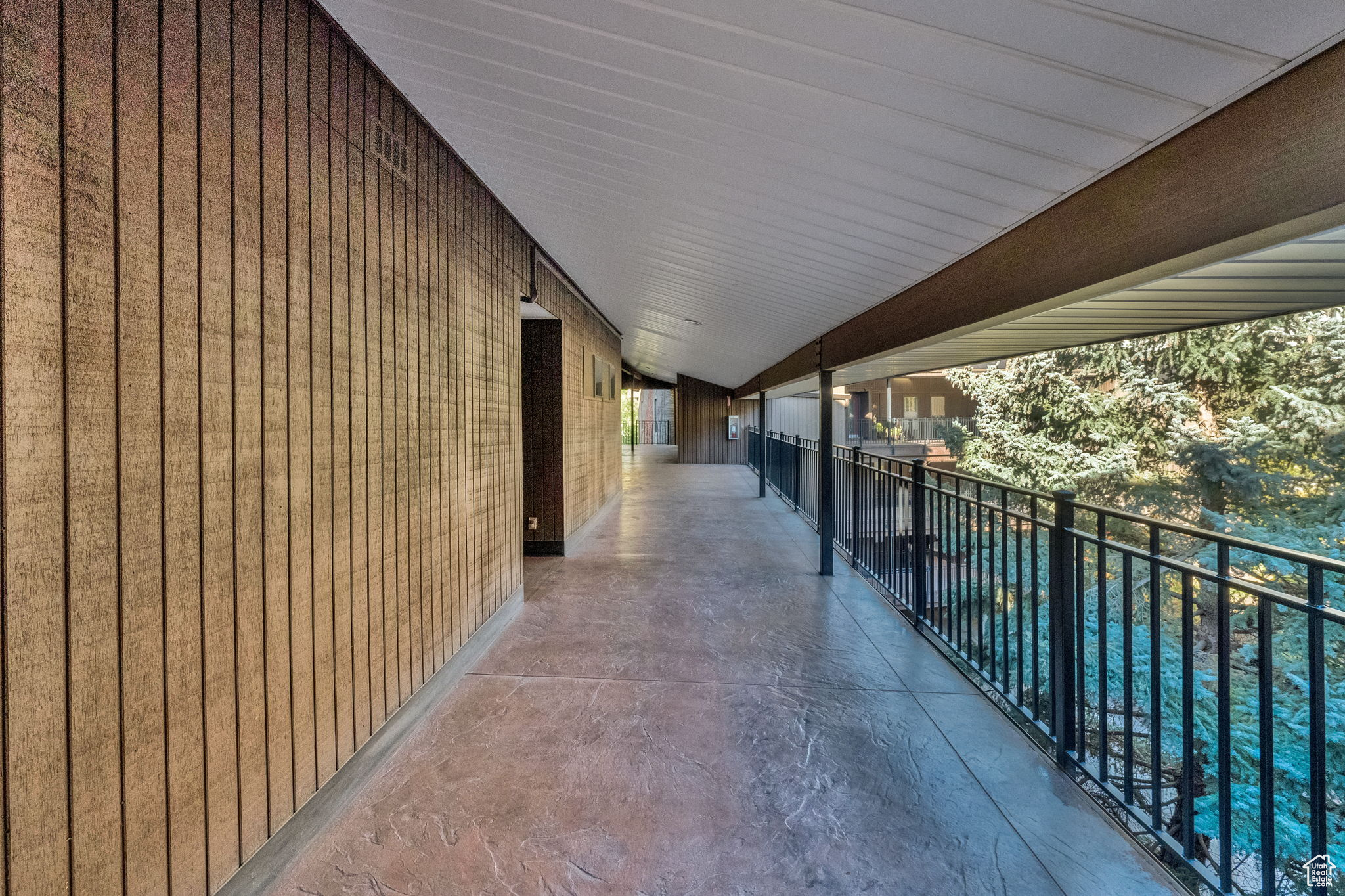 OAKWOOD GARDENS - Residential