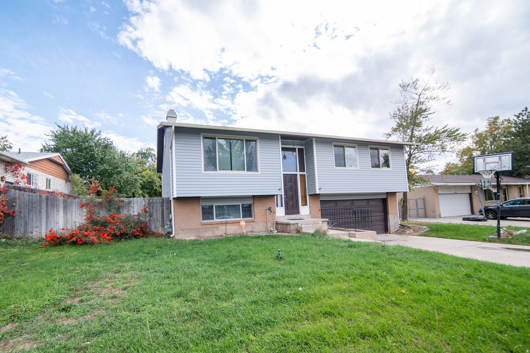 STEEPLE VIEW #3 - Residential