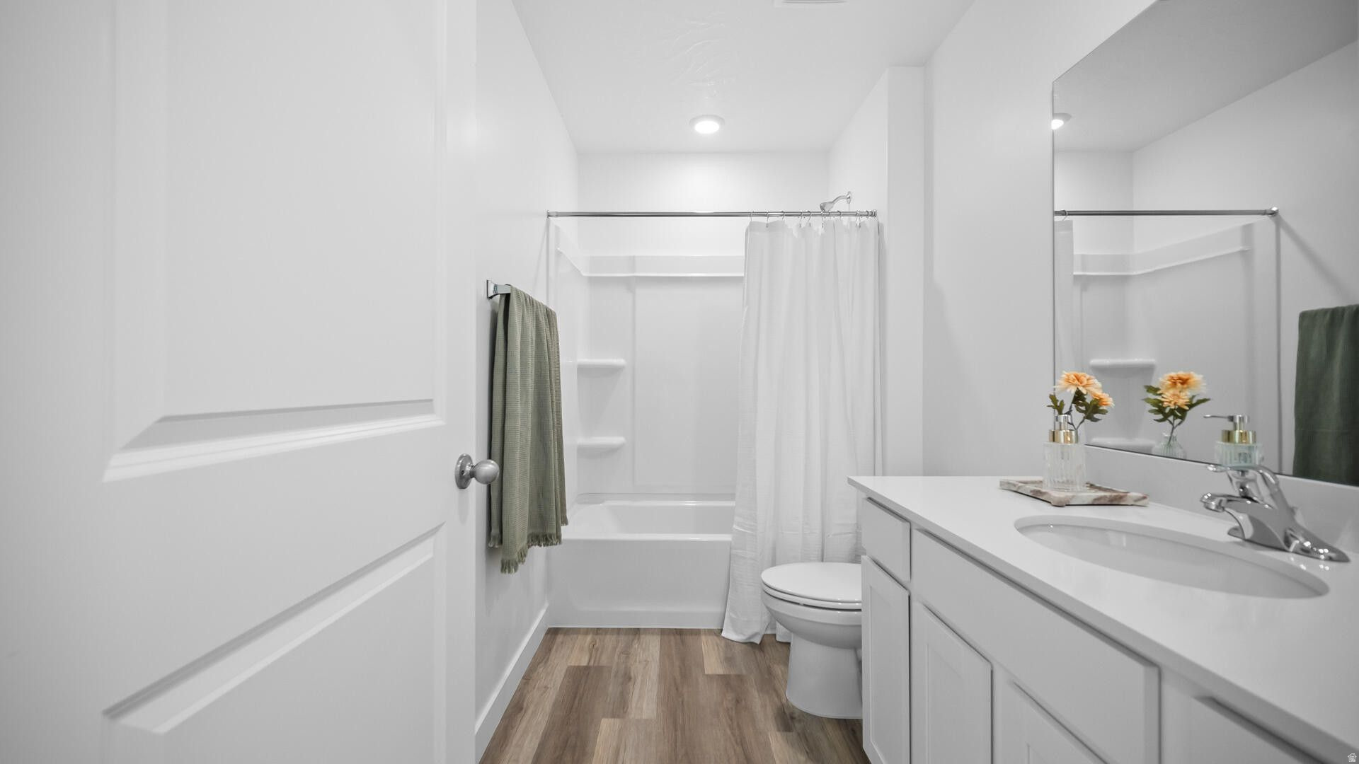 IRON TOP AT LONG VALLEY - Residential