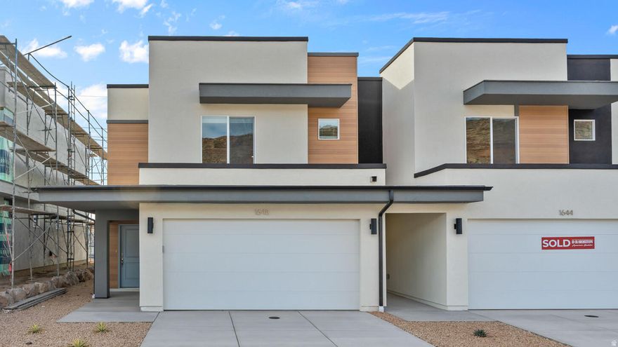 *VIEWS, VIEWS, VIEWS** Welcome to the END UNIT Millbrook Floorplan! Under Construction now, this popular 3 bed plan is featured in the desirable community of Long Valley with move-in January. No backyard neighbors offering the best location in the community. You will enjoy an open floorplan that boasts a kitchen with generous pantry, kitchen island with breakfast bar, quartz counters, stainless appliances, and laminate flooring throughout the main level. Enjoy easy walking distance to the community pools, hot tub, pickleball courts, 18 hole putting course and more! Ask me about our generous home warranty and smart home package, and special lender incentives including $8,000 towards your closing costs.