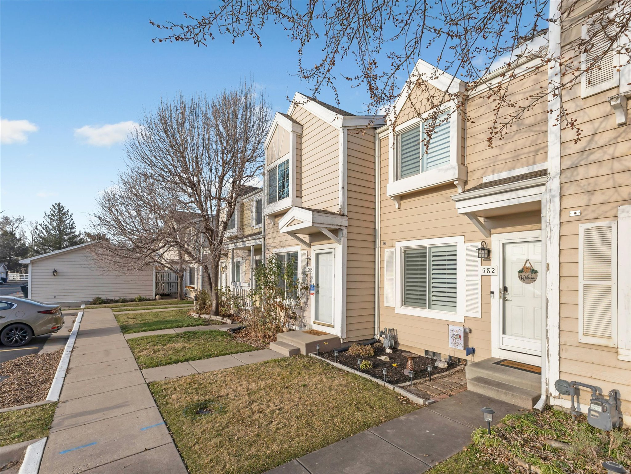 GREENFIELDS - Residential