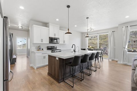 Tiny photo for 2313 E PATRIOT DR, Eagle Mountain, UT 84005 (MLS # 2142699)