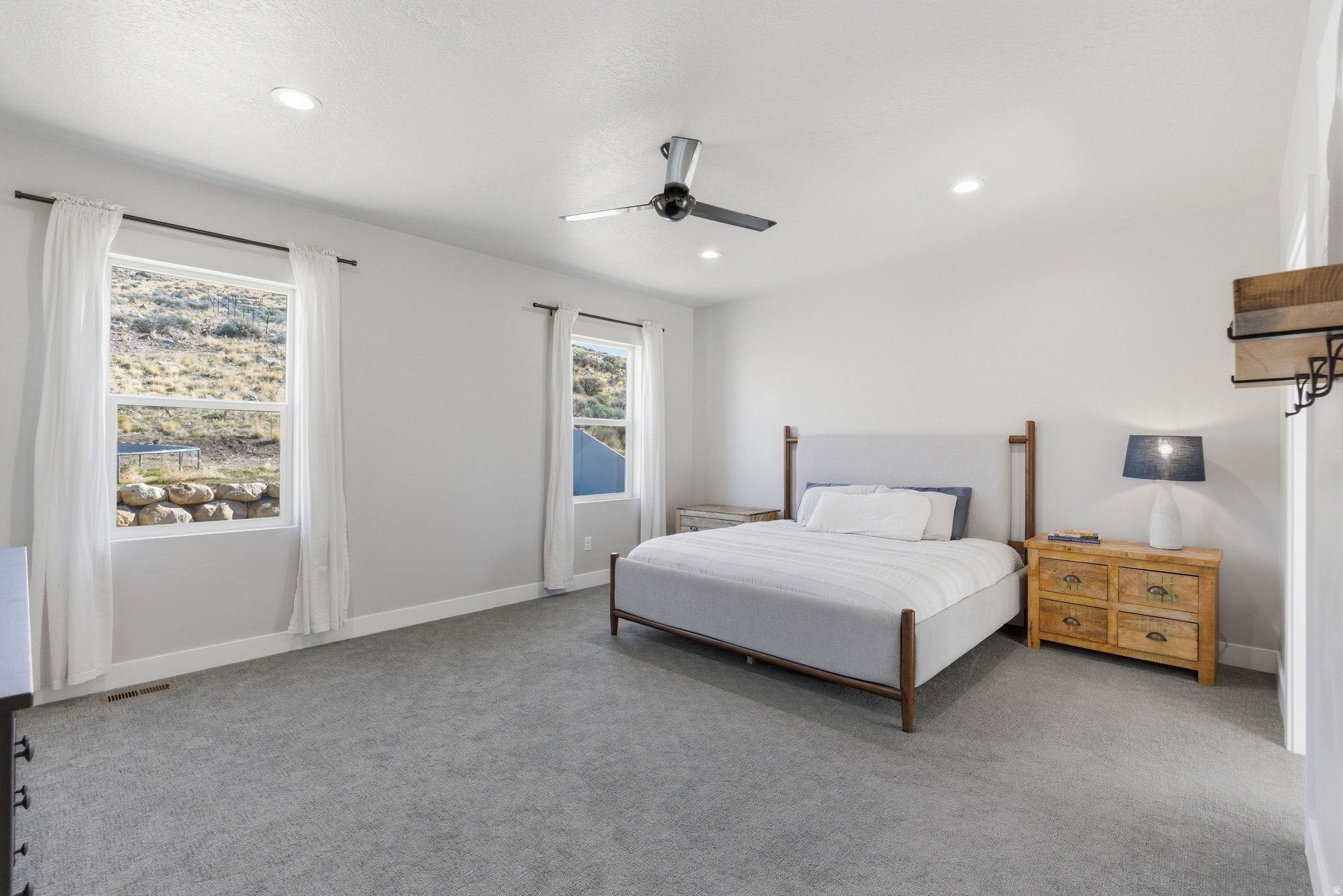 VALLEY VIEW - Residential