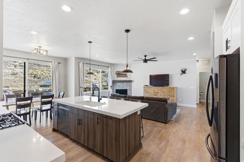 Tiny photo for 2313 E PATRIOT DR, Eagle Mountain, UT 84005 (MLS # 2142699)