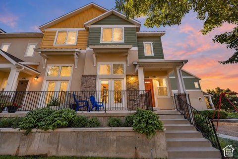 Townhouse For Sale - 1058 E Garden Bend Pl<br/> Sandy, UT 84094