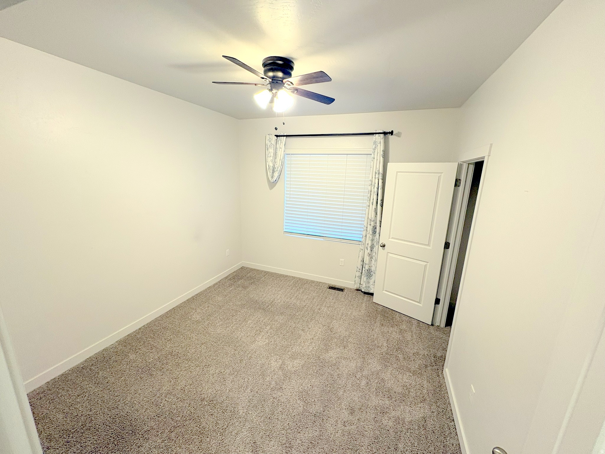 PASTURES@SADDLEBACK - Residential