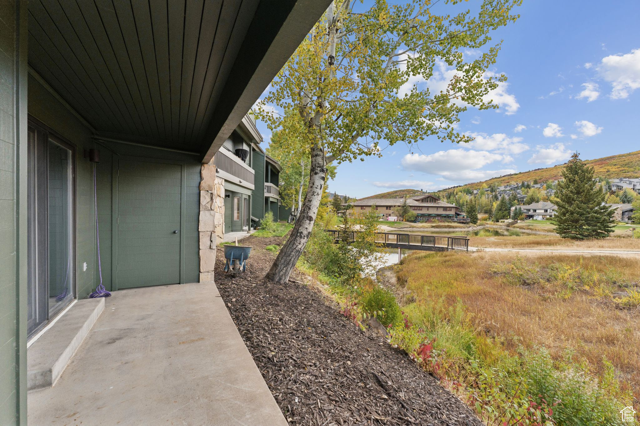 LAKESIDE AT DEER VALLEY - Residential