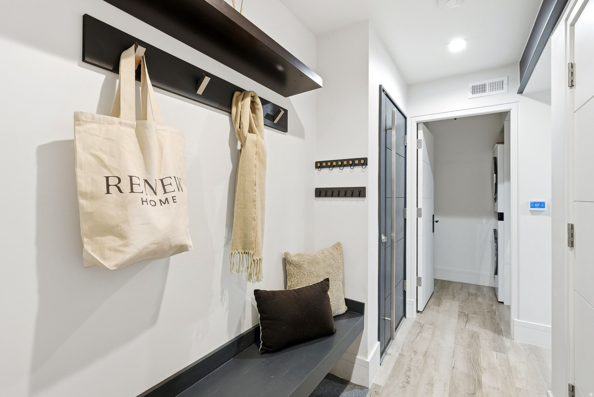 LAKESIDE AT DEER VALLEY - Residential