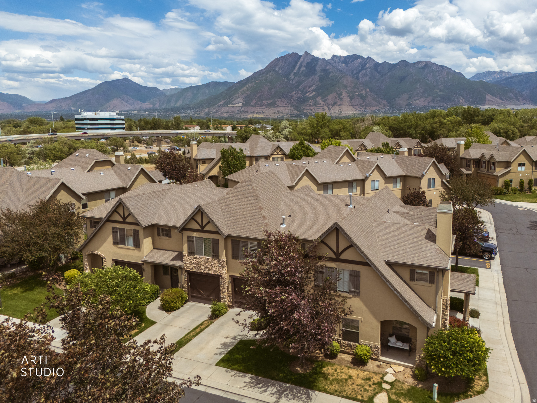 THE COTTAGES AT 9TH - Residential