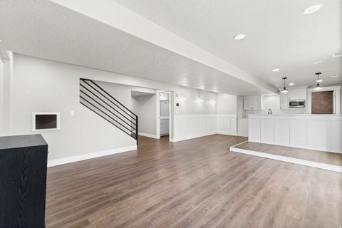 Tiny photo for 943 S 2150 W, Orem, UT 84058 (MLS # 2132570)