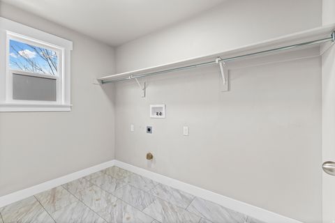 Tiny photo for 943 S 2150 W, Orem, UT 84058 (MLS # 2132570)