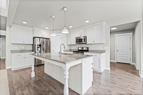 Tiny photo for 943 S 2150 W, Orem, UT 84058 (MLS # 2132570)