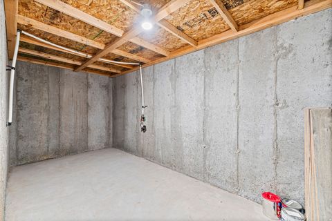 Tiny photo for 943 S 2150 W, Orem, UT 84058 (MLS # 2132570)