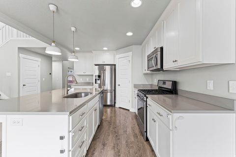 Tiny photo for 943 S 2150 W, Orem, UT 84058 (MLS # 2132570)