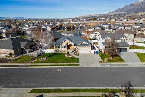 Tiny photo for 178 W 1750 N, North Ogden, UT 84414 (MLS # 2124800)