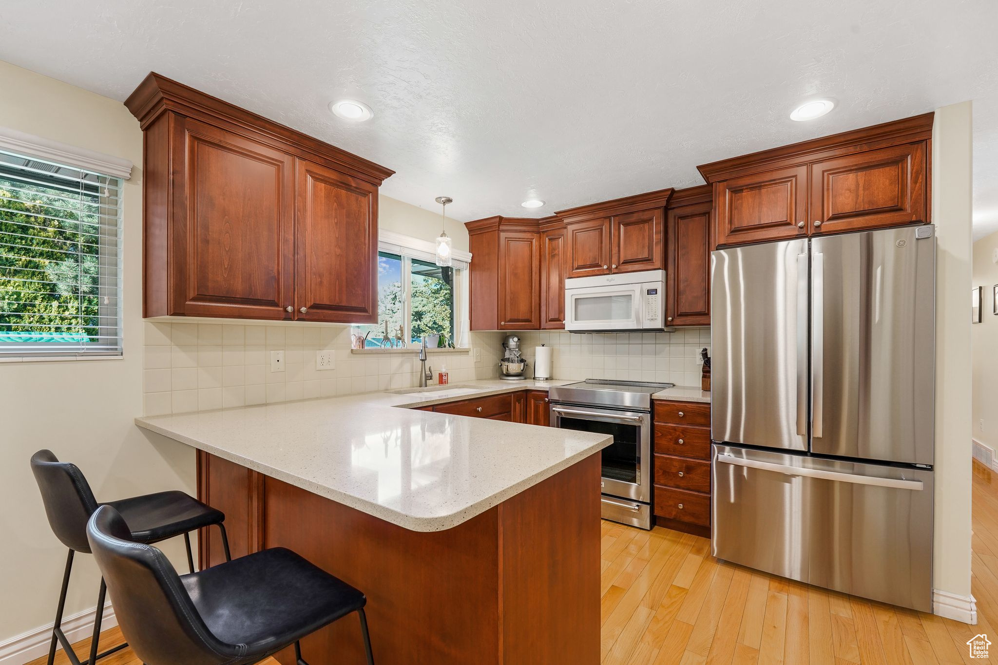 BENNION ESTATES #5 - Residential
