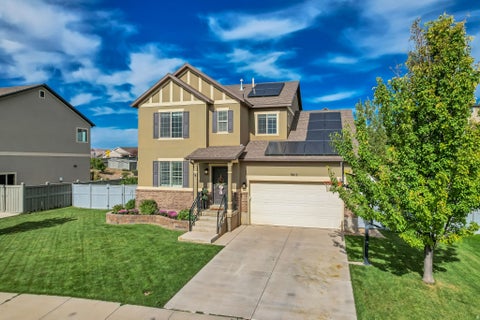 Tiny photo for 9012 N SUFFOLK LN E, Eagle Mountain, UT 84005 (MLS # 2185857)