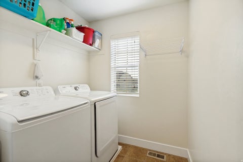 Tiny photo for 9012 N SUFFOLK LN E, Eagle Mountain, UT 84005 (MLS # 2185857)