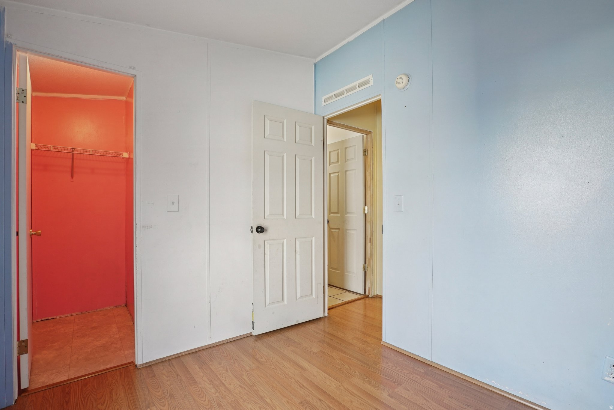 RIVERSIDE - Residential