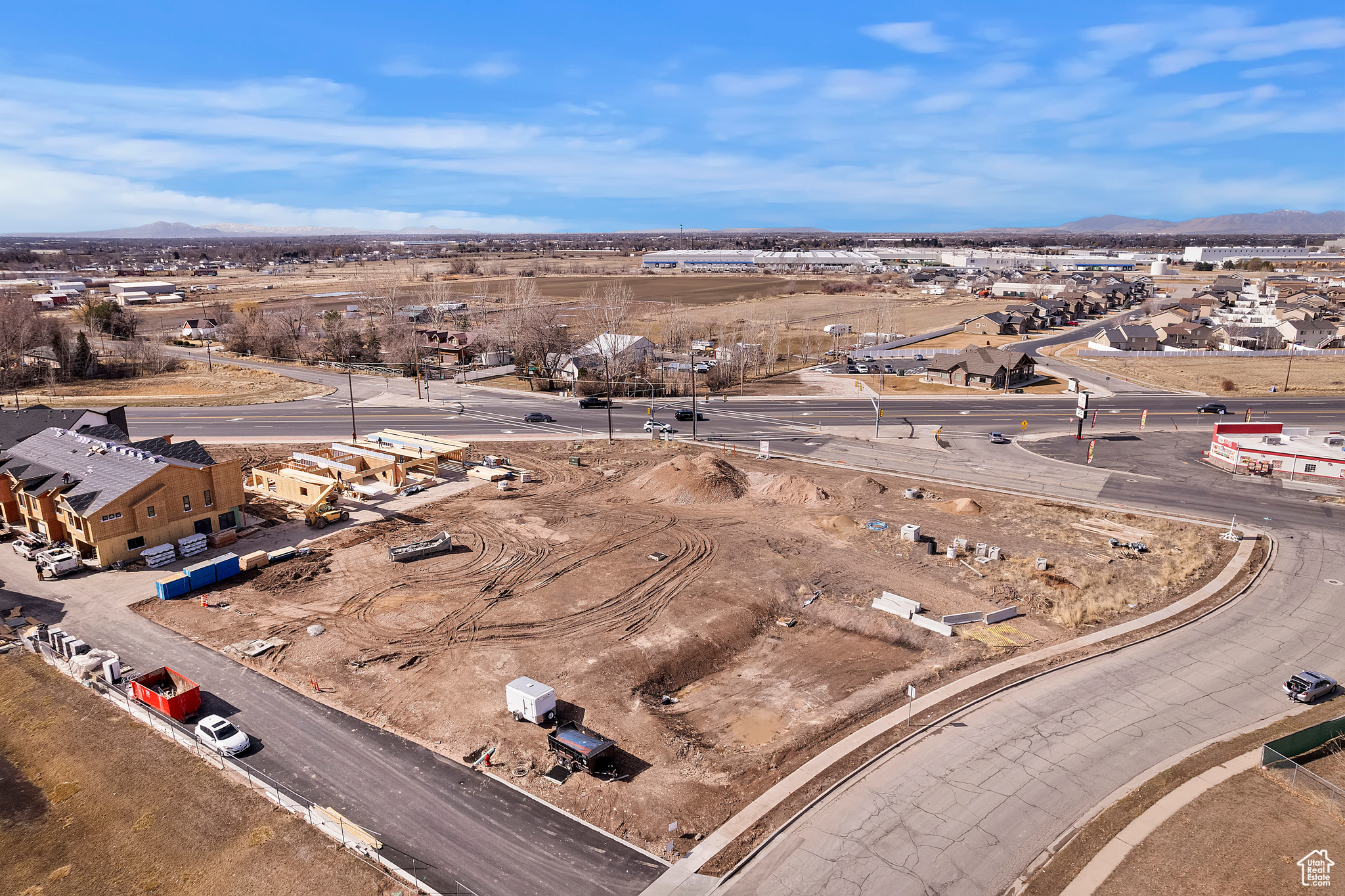 THE COPPERWOODS AT HARRISVILLE - Commercial Lease