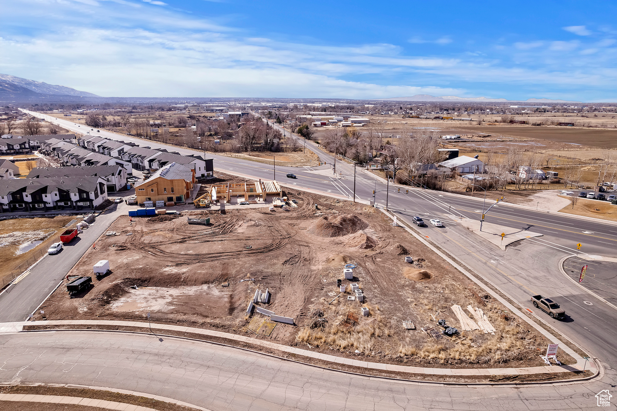 THE COPPERWOODS AT HARRISVILLE - Commercial Lease