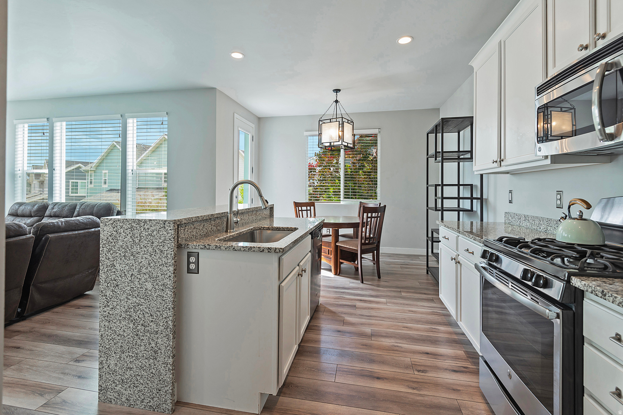 PARKVIEW TOWNHOMES PHASE 2 SUB. - Residential