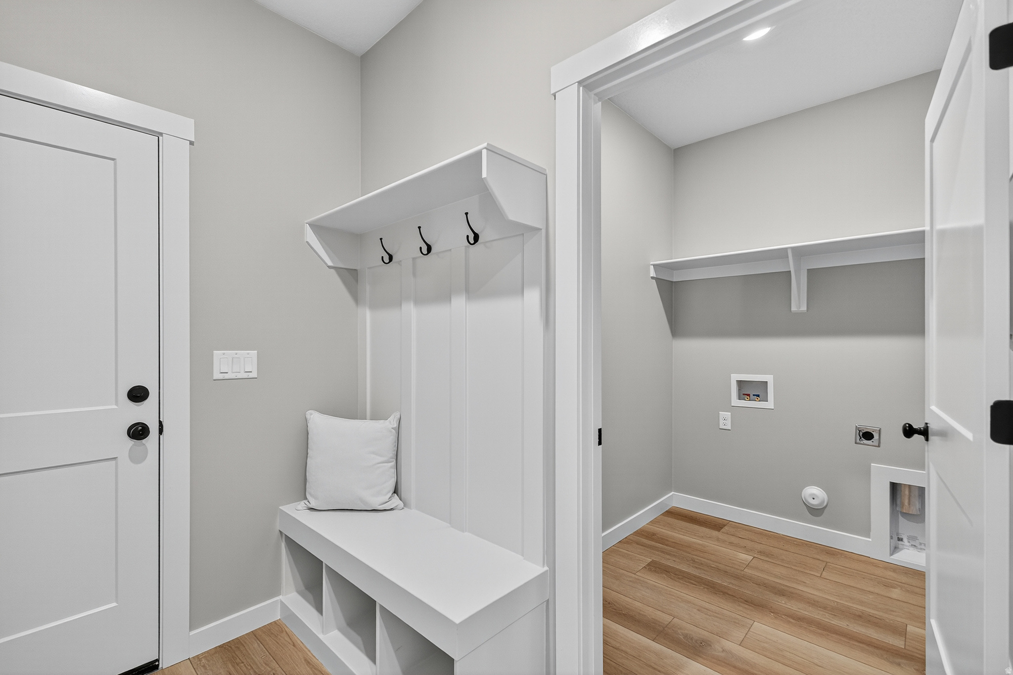 BLUFF VIEW - Residential