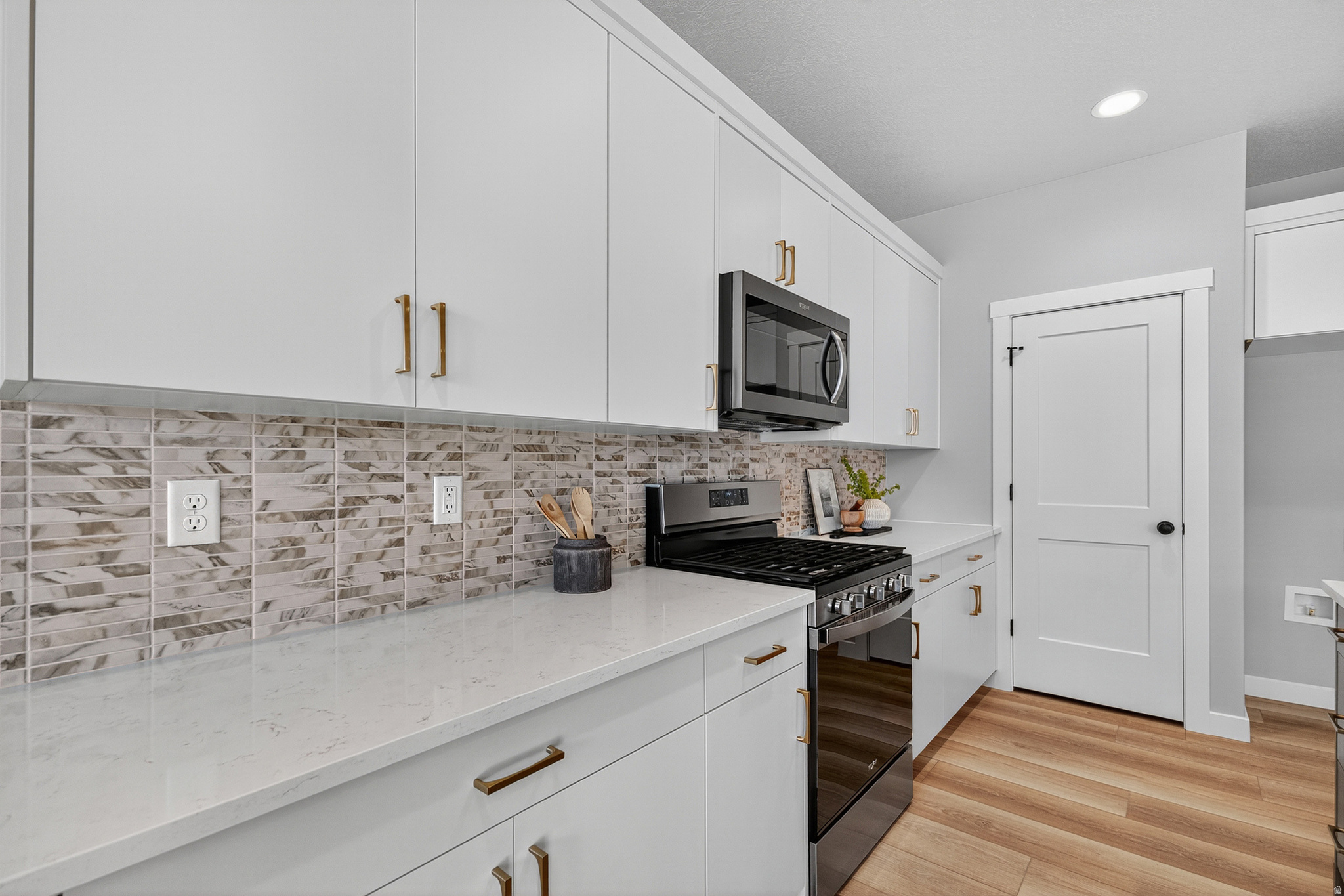 BLUFF VIEW - Residential