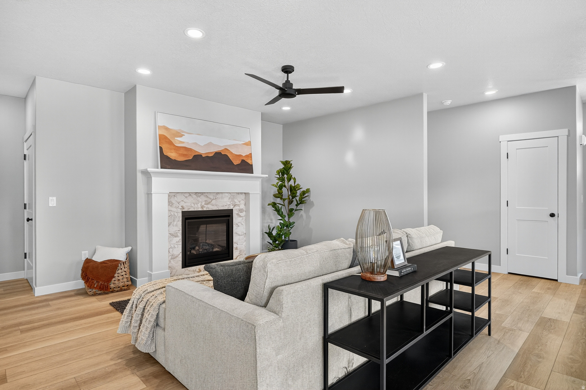 BLUFF VIEW - Residential