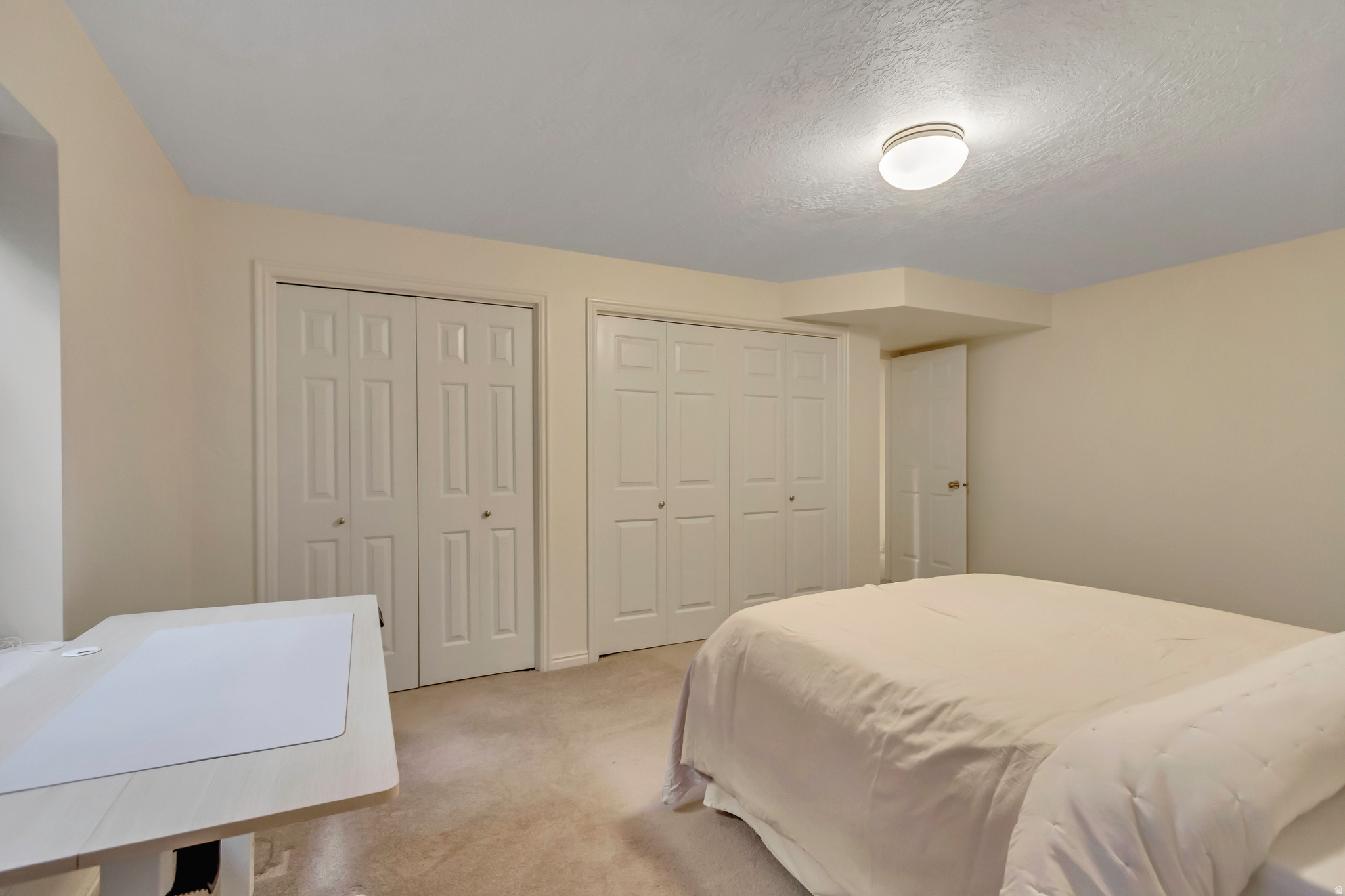 COUNTRY CORNERS CONDMN - Residential