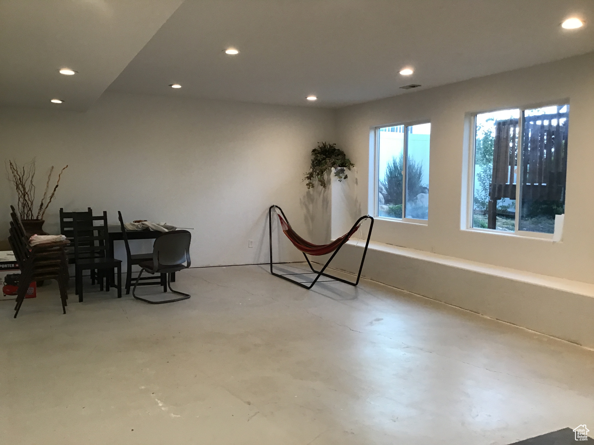 SUNRISE MEADOWS - Residential