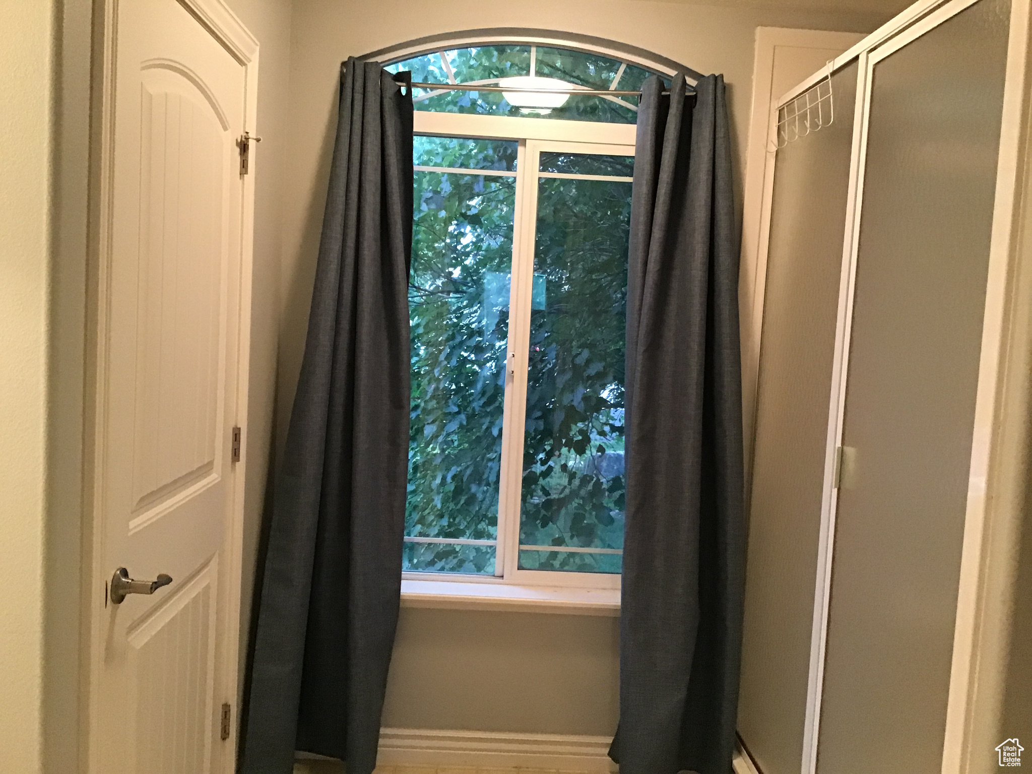 SUNRISE MEADOWS - Residential