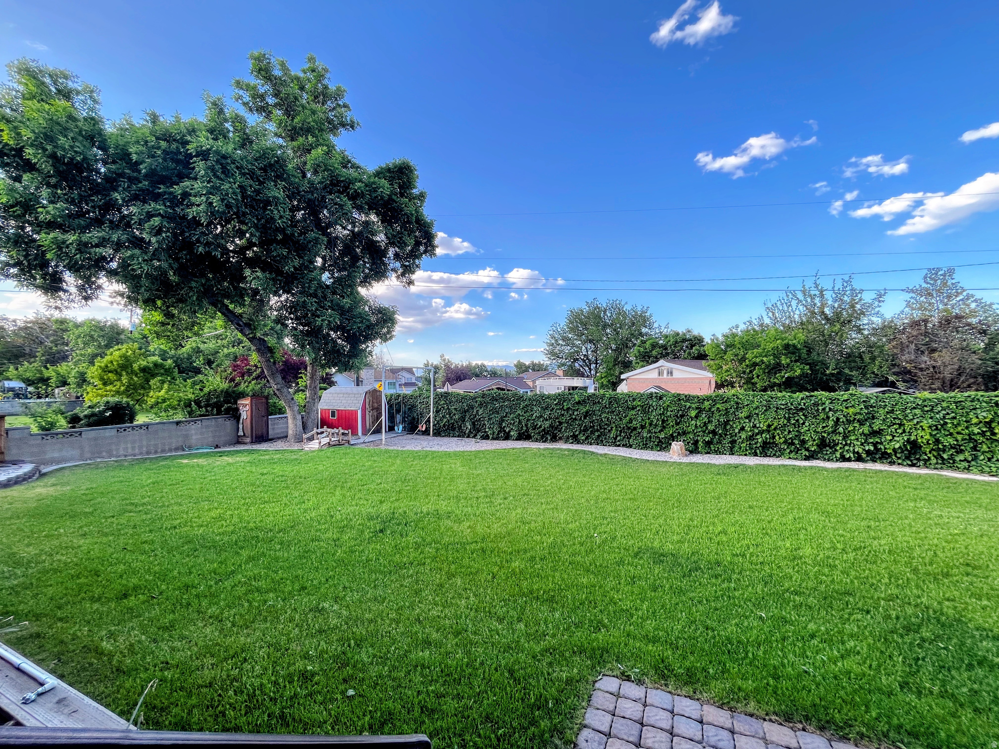 BLAKE HEIGHTS - Residential