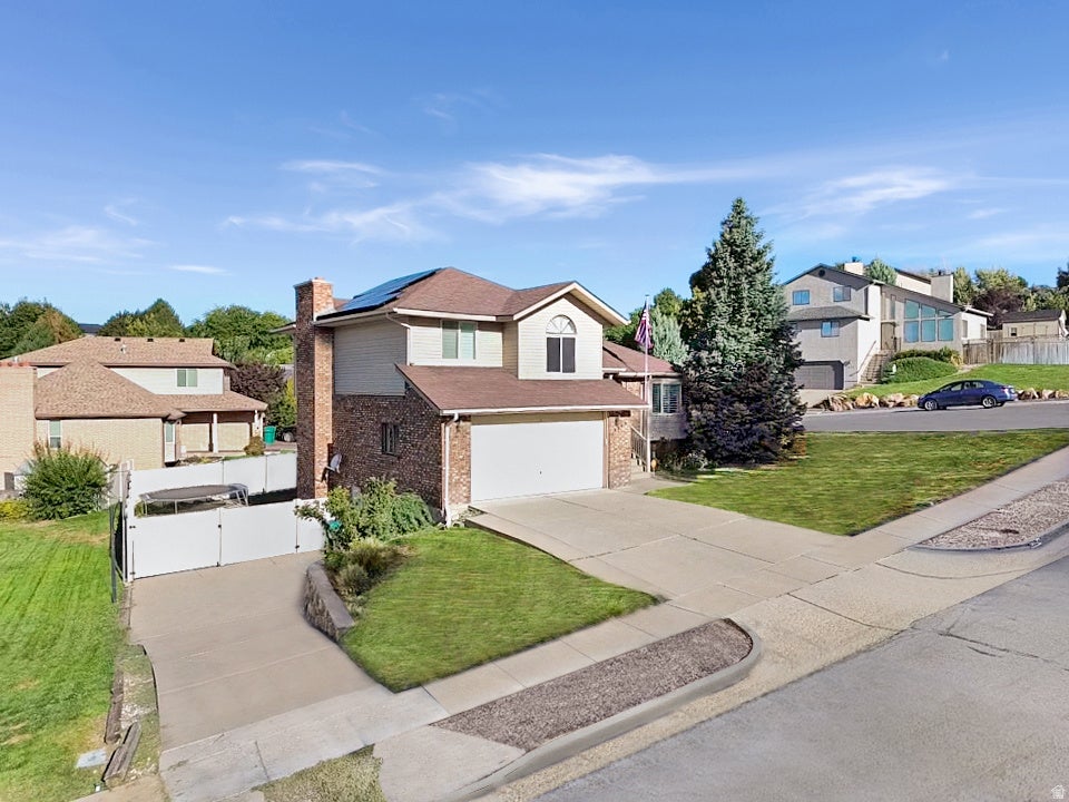 Photo of 2395 N 1450 E, Layton, UT 84040 (MLS # 2183124)