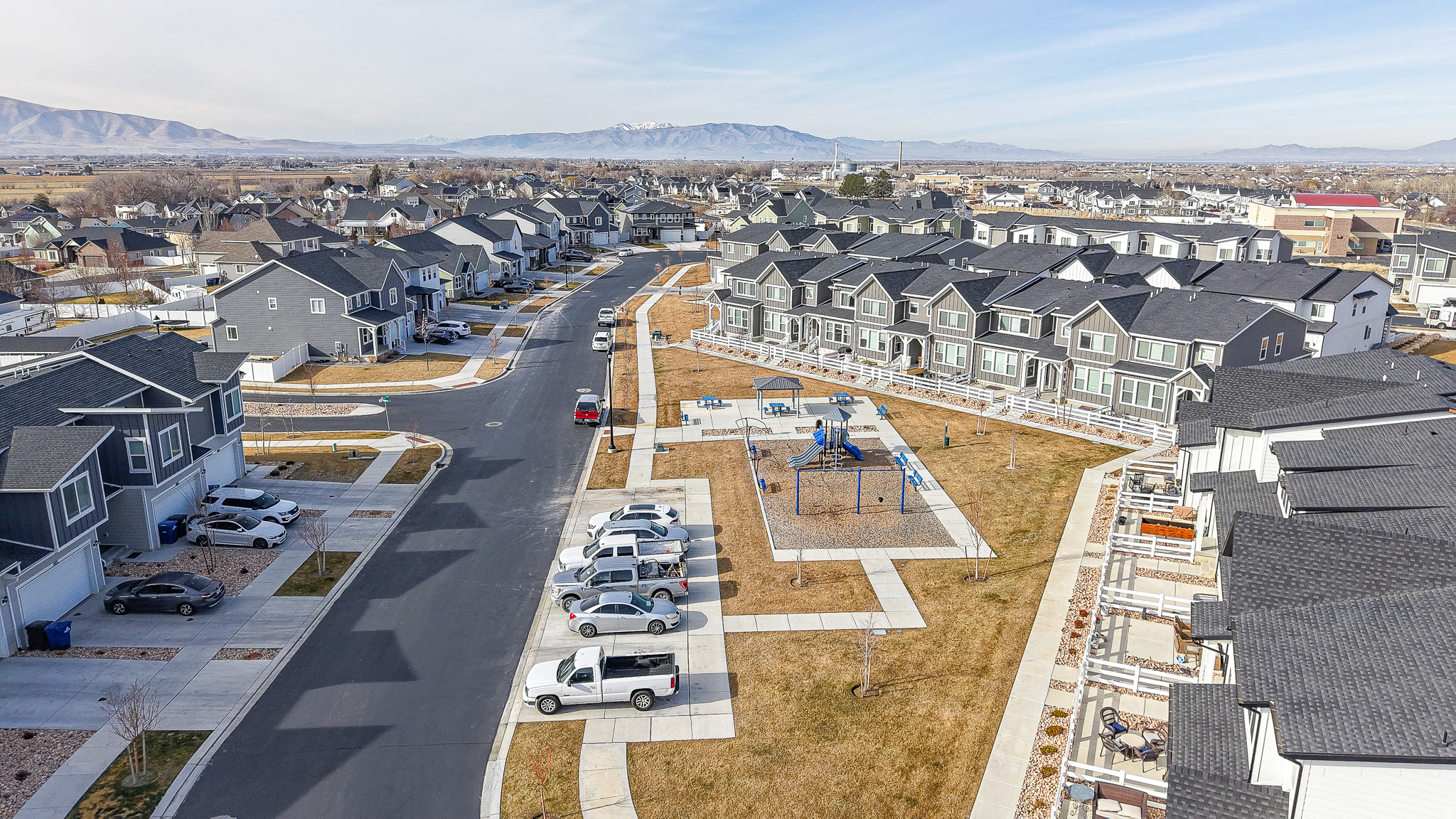 ESCALA - Residential