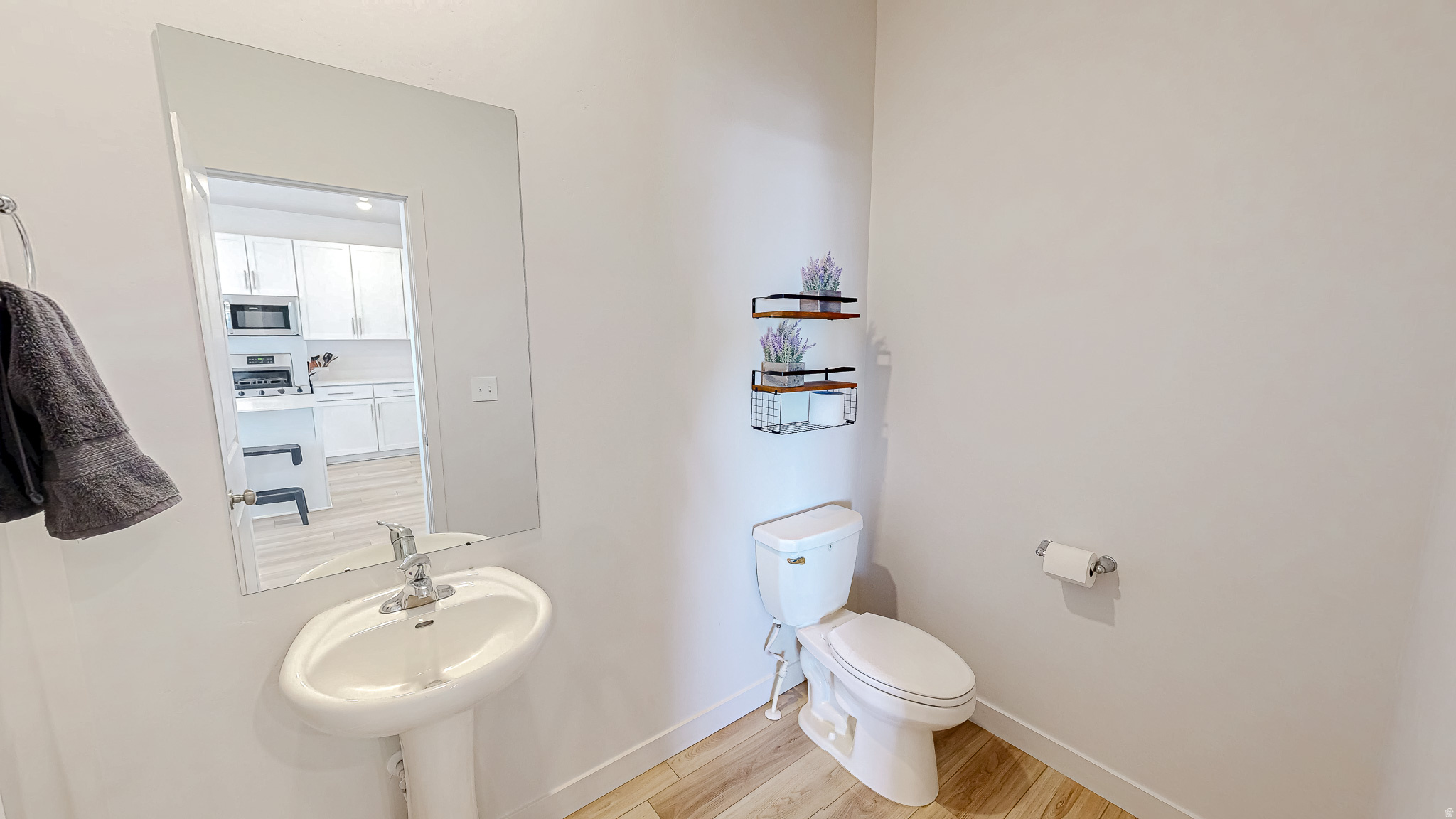 ESCALA - Residential